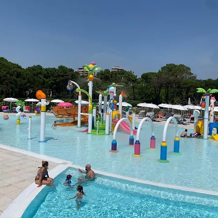 Amedea Vila Lignano Sabbiadoro