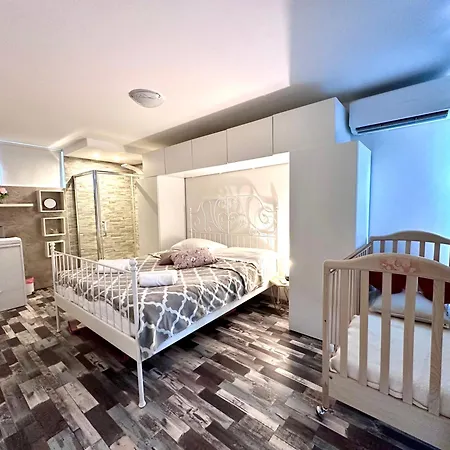 فيلة Amedea لينانو سابيادورو